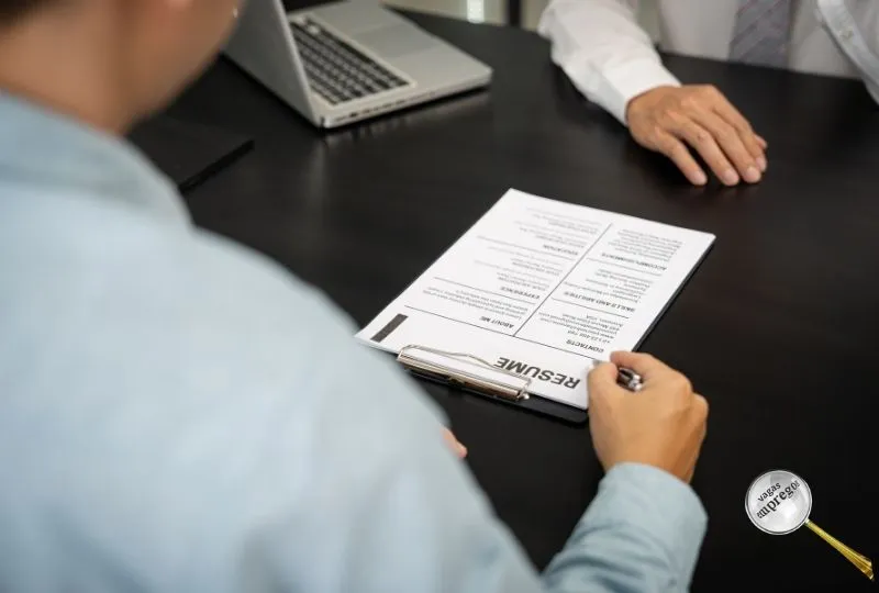 Guia definitivo para se destacar e ser contratado para uma Vaga de Emprego